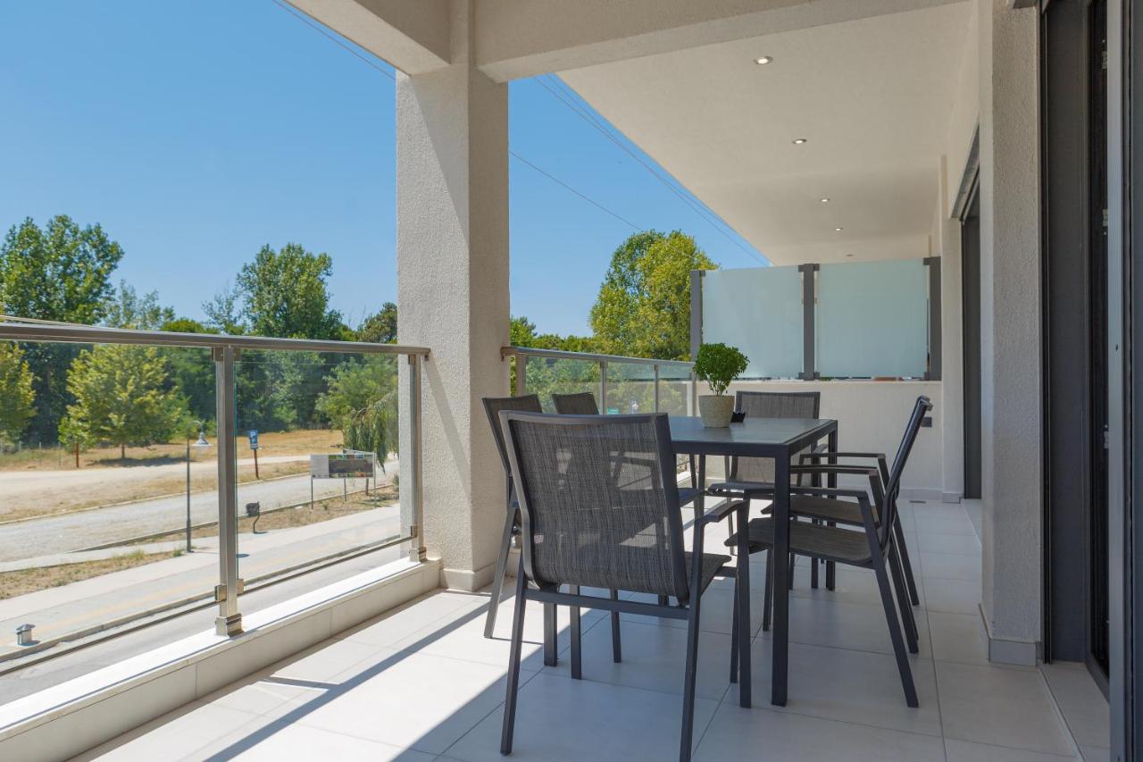 Bisaltae Seaside Suites Keremetli Dış mekan fotoğraf
